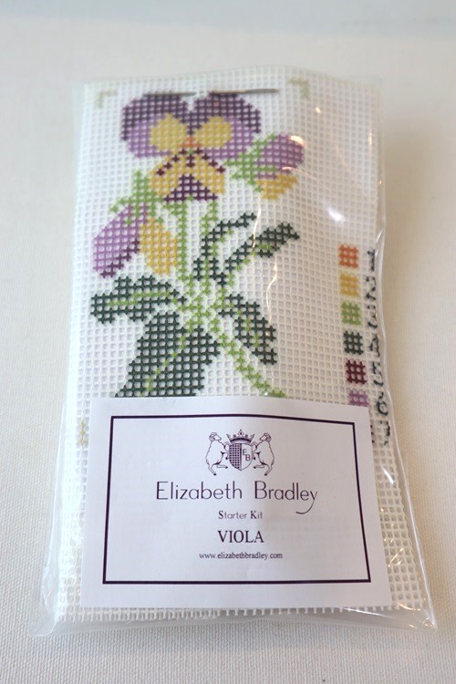 イギリス製　Elizabeth Bradley ニードルポイントキット　viola